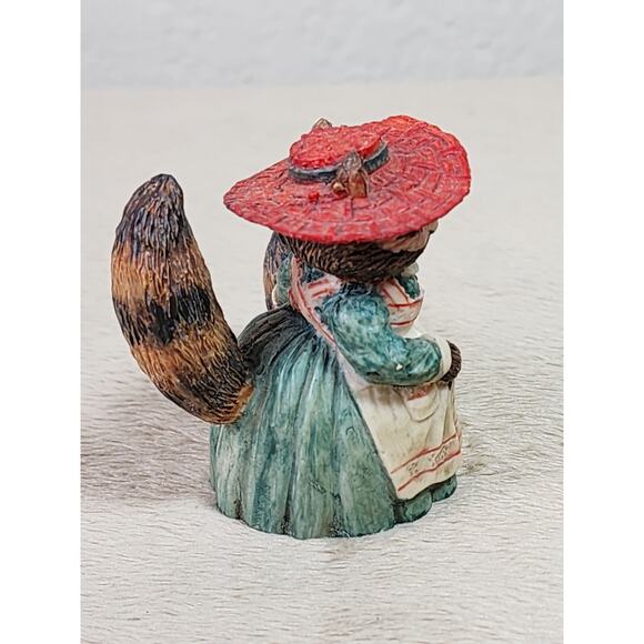 Holly And Chester Racoon Figurine 1986 H4051 Tall 2" Home Decor Taiwan Vintage - Picture 8 of 14